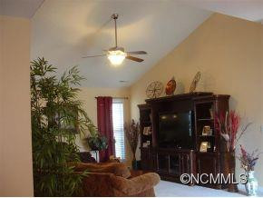 110 Yadkin Road - Photo 2
