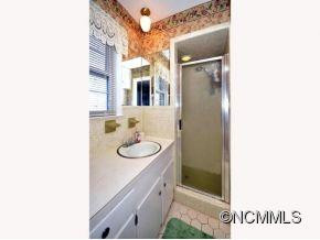 312 BLUE RIDGE STREET - Photo 10