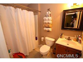 24 Shelburne Dr. - Photo 9