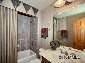 460 Rhododendron Lane - Photo 19