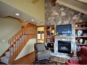 460 Rhododendron Lane - Photo 5