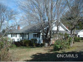 121 Edwards Road - Photo 3