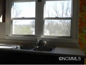 25 Oakwood Street - Photo 9
