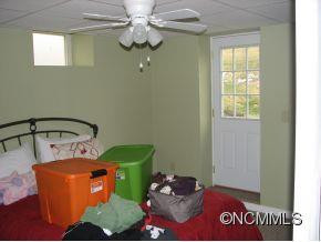 12 Bugg - Photo 18