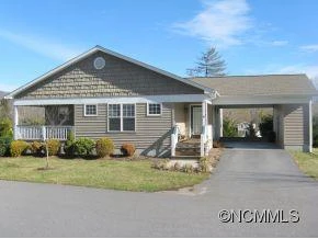 38 COTTAGE LOOP