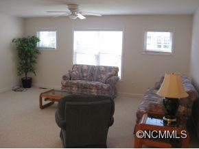 38 COTTAGE LOOP - Photo 6