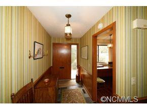 88 Laurelwood Circle W. Unit 11 - Photo 2