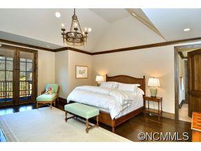 24 Village Oak Drive - Photo 8