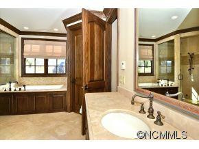 24 Village Oak Drive - Photo 9