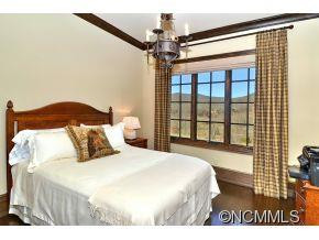 24 Village Oak Drive - Photo 10
