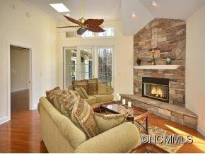 32 CREEKSEDGE COURT - Photo 5