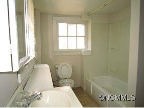 201 Lower Edgewood Road - Photo 10