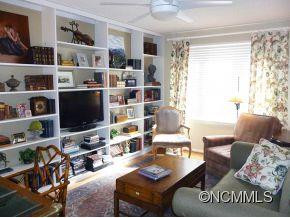  - Photo 13