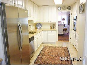  - Photo 7