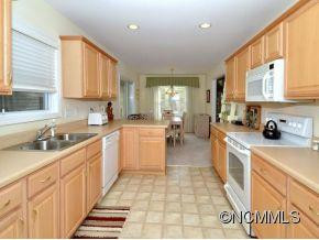 295 CHARLESTOWN DRIVE - Photo 7