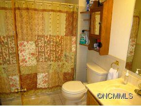 22 Clovernook Drive - Photo 13