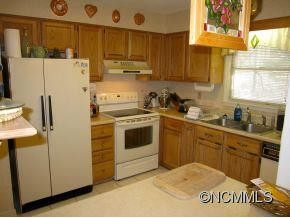 22 Clovernook Drive - Photo 4