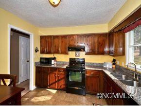 1235 LOWER FLAT CREEK ROAD - Photo 7