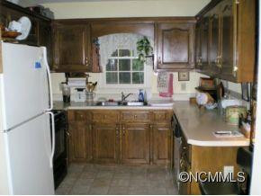 110 Sourwood Lane - Photo 5