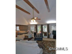 440 Duck Pond Lane - Photo 2