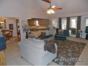 440 Duck Pond Lane - Photo 5