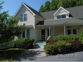 30 Apple Tree Way