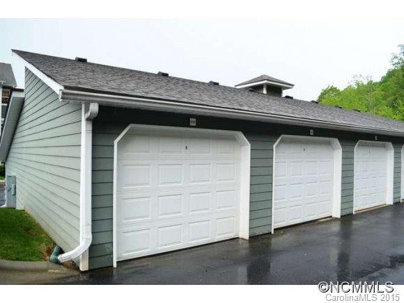 2000 Olde Eastwood Village Blvd 201 - Photo 16