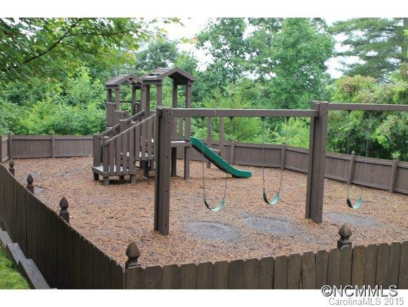 2000 Olde Eastwood Village Blvd 201 - Photo 19
