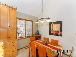 44 EMMET HOLLAR - Photo 11