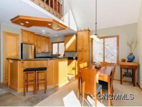 44 EMMET HOLLAR - Photo 6