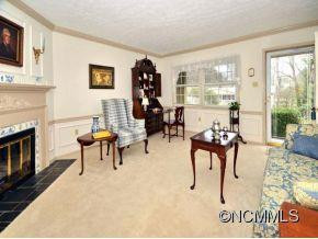 39 SAINT ANDREWS ROAD - Photo 4