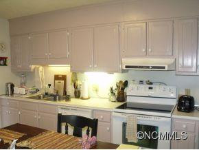 22 Foxfire Lane - Photo 7