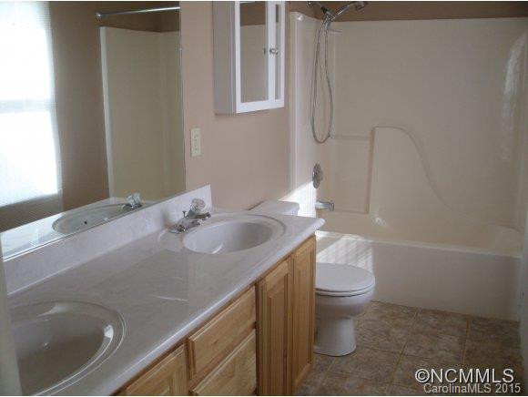 106 DAKOTA STREET - Photo 16