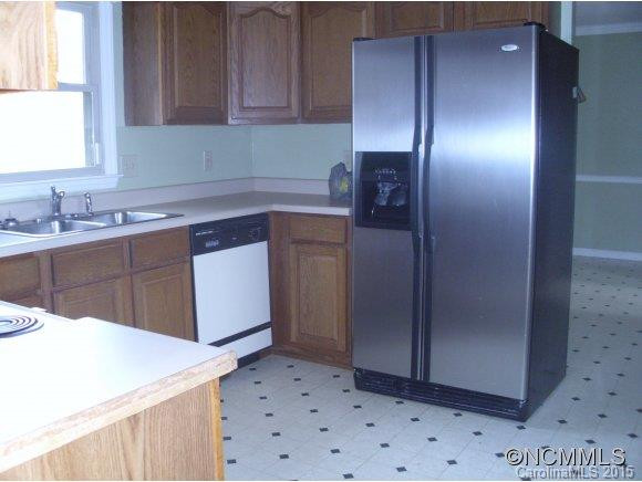 106 DAKOTA STREET - Photo 10