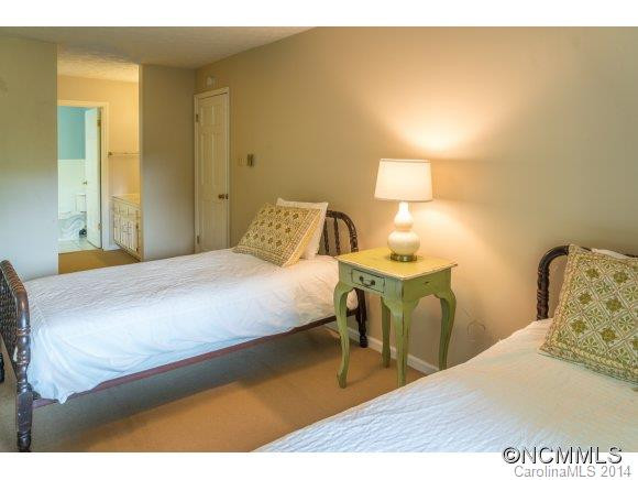 145 Woodland Rd - Photo 17