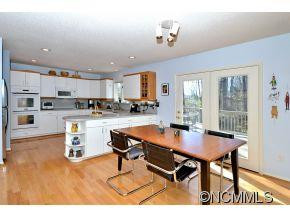303 Shadecrest Ln - Photo 9