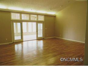 365 Mountain Valley Drive - Photo 4