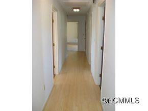 18 Racing Lane - Photo 4