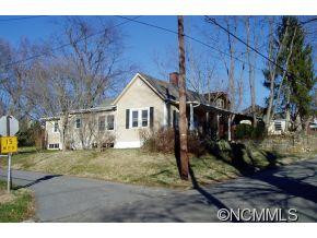 183 Pennsylvania Avenue - Photo 2