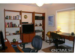 66 Tudor Lane - Photo 11