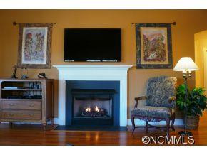 66 Tudor Lane - Photo 4
