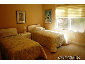 66 Tudor Lane - Photo 10
