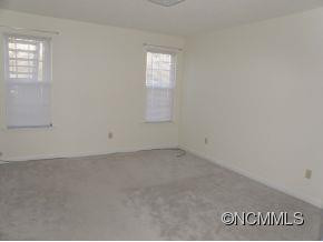 4803 Breakers Lane - Photo 8