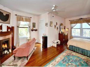 24 TACOMA STREET - Photo 18