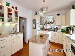 24 TACOMA STREET - Photo 9