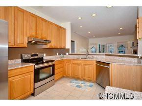 209 Cambridge Drive - Photo 4