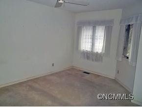 904 Red Oak Drive - Photo 9