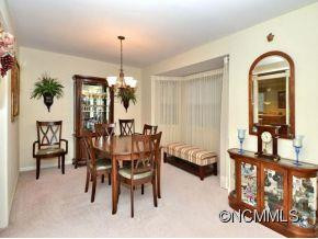 31 ST. ANDREWS DRIVE - Photo 3