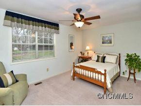 31 ST. ANDREWS DRIVE - Photo 6