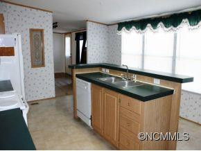 213 LITTLE HUNGRY ROAD - Photo 4